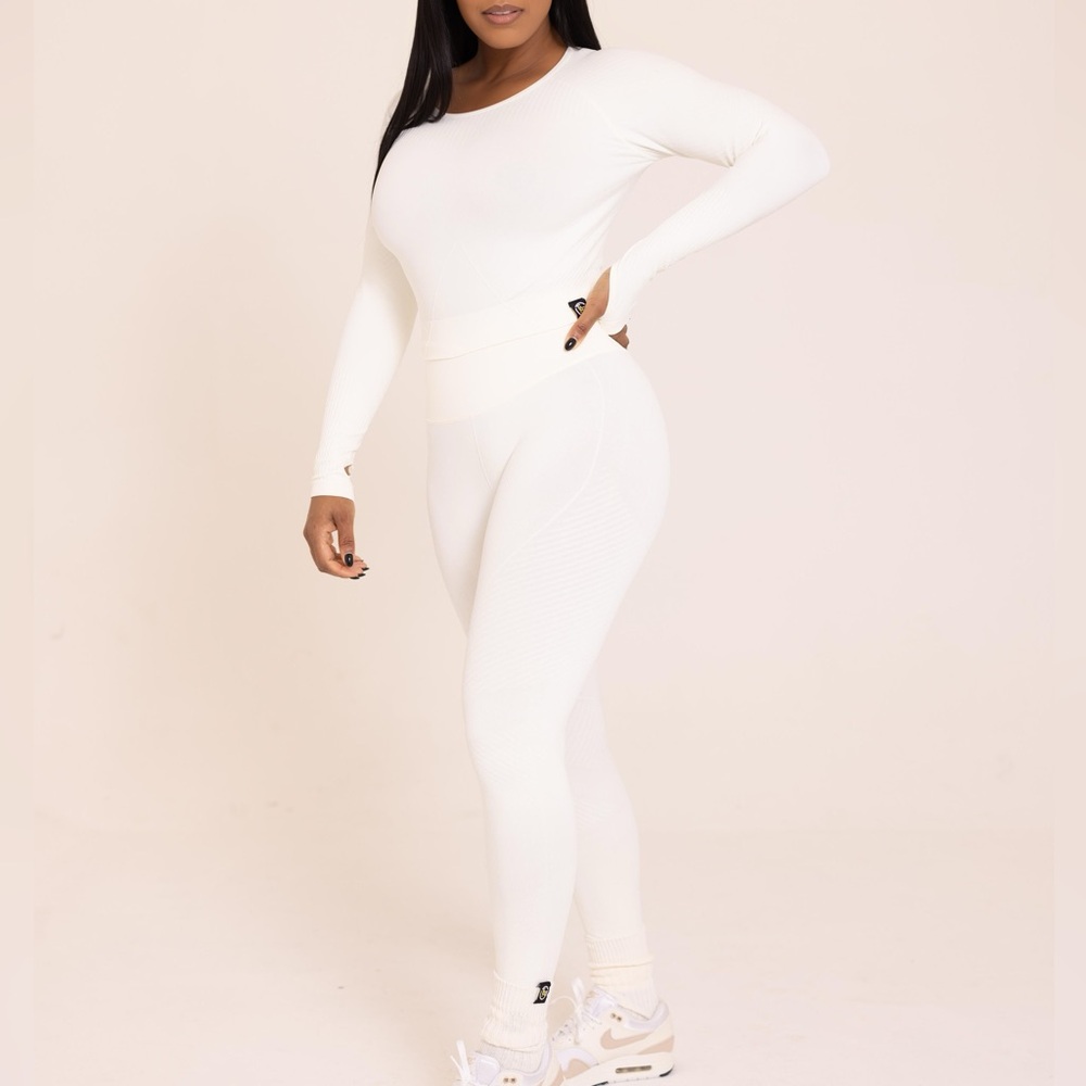 Seamless Amplify Long Sleeve/ Leggings Set